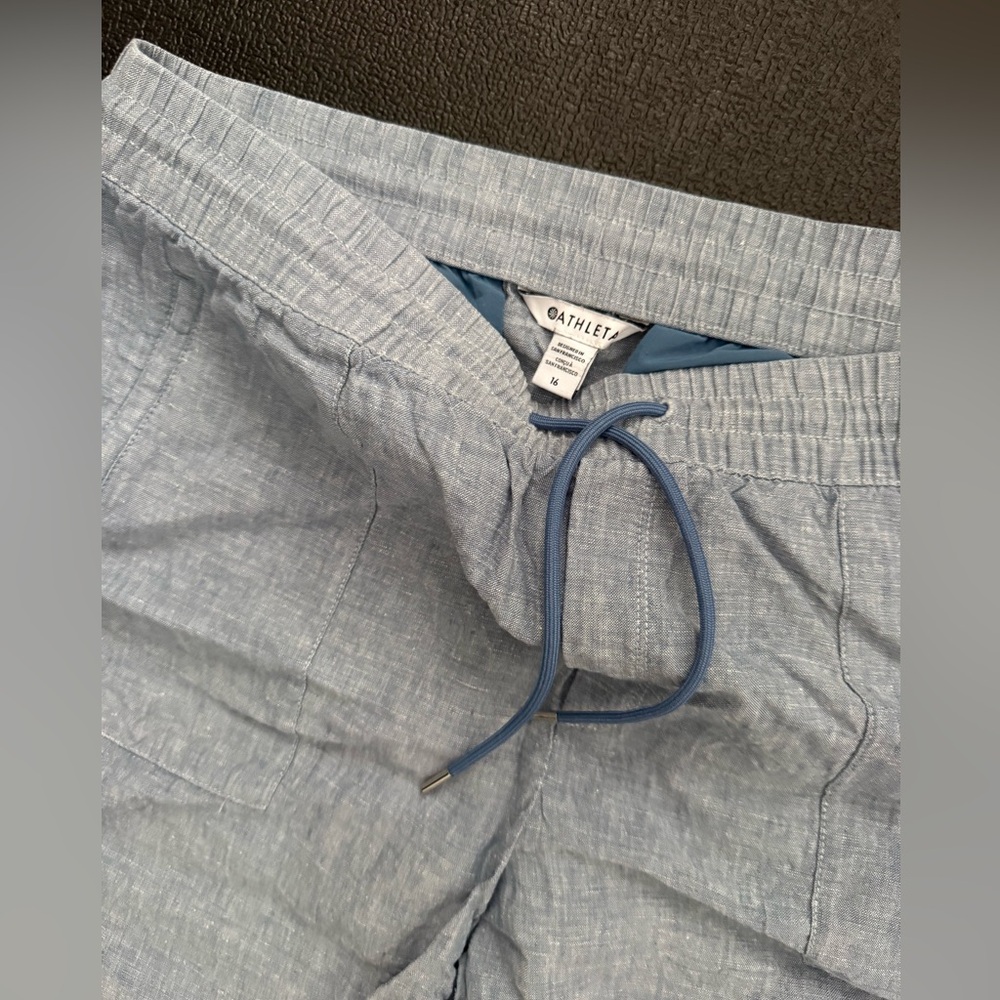 Athleta Retreat Blue Chambray Linen Jogger Pants Zip pockets